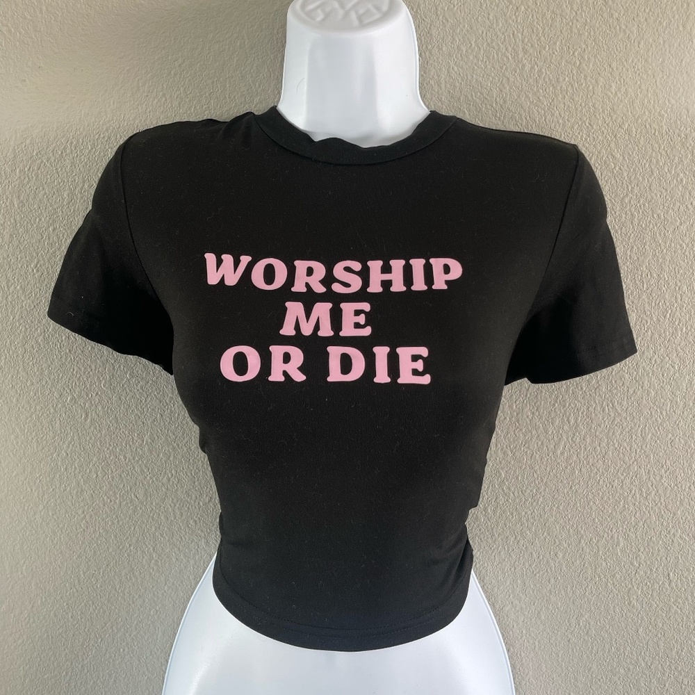 Shein Black “Worship Me or Die” Graphic Crop Tee – Size Small